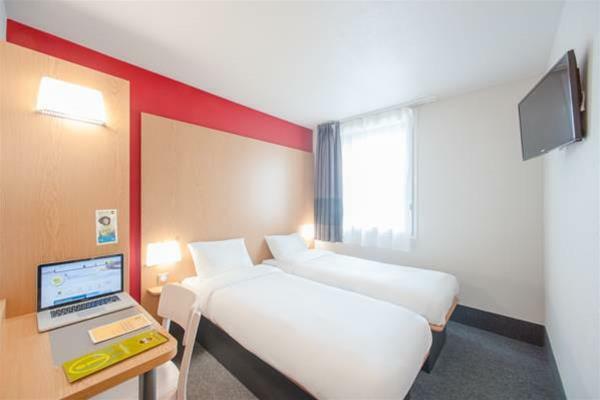 B&B Hotel Lille Tourcoing Centre Esterno foto